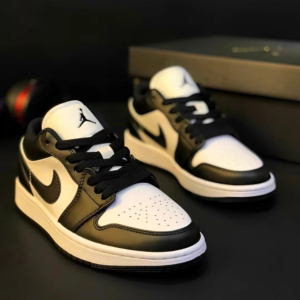 Giay Nike Air Jordan 1 Low 'Panda' DC0774-101